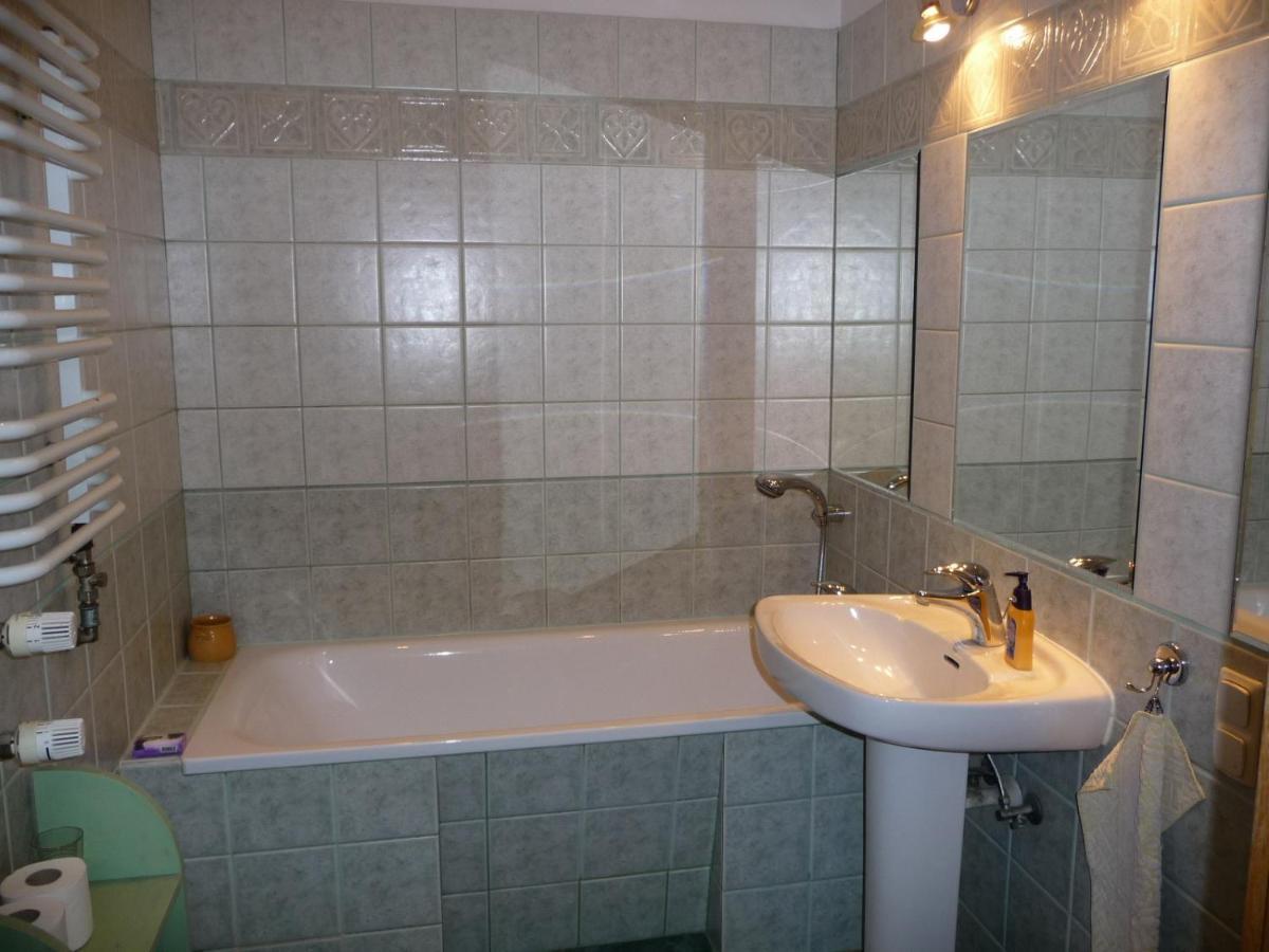 Apartament Na Kazimierzu Apartment คราคูฟ ภายนอก รูปภาพ